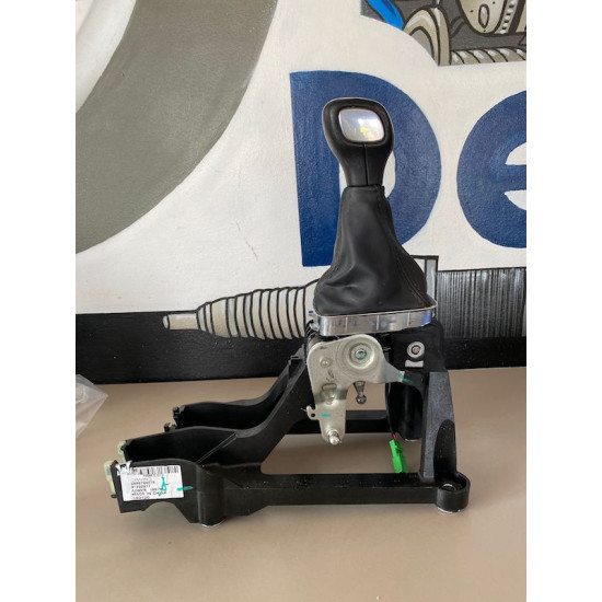 GEAR LEVER CARRIE Volvo XC40 31492677