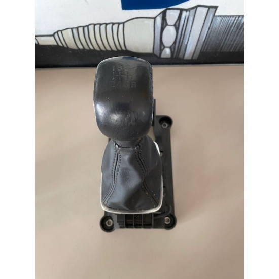 GEAR LEVER CARRIE Volvo XC40 31492677