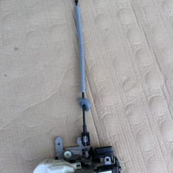 Rear left door lock mechanism Volvo V40 31391830