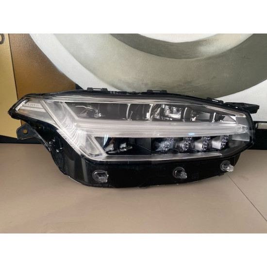 Far full LED dreapta VOLVO XC90 2018 32228297