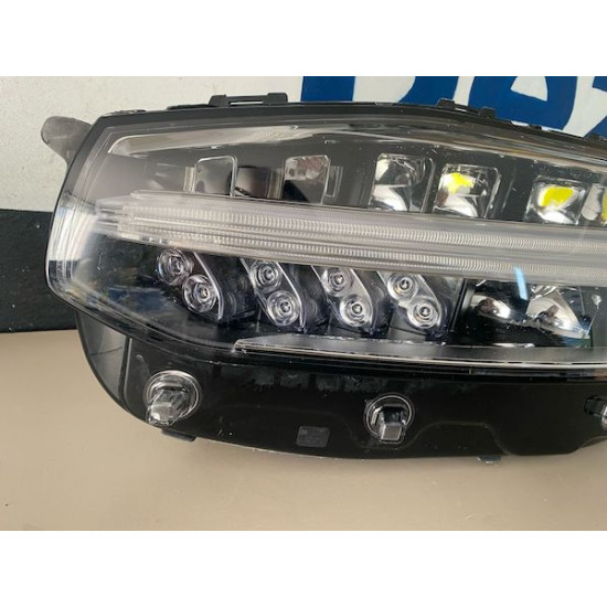 Far Full LED stanga VOLVO XC90 2018 32228296 