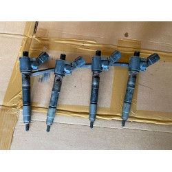 Set de 4 injectoare VOLVO S60 V60 V40 2012+ VEA13-2370010-AAB