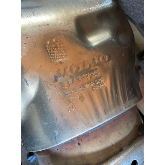 Catalytic converter 160.000km VOLVO S60 V60 V60CC V40CC V70 V40 2011-2018 31439705 36012643 Catalytic converter 160.000km VOLVO S60 V60 V60CC V40CC V70 V40 2011-2018 31439705 36012643