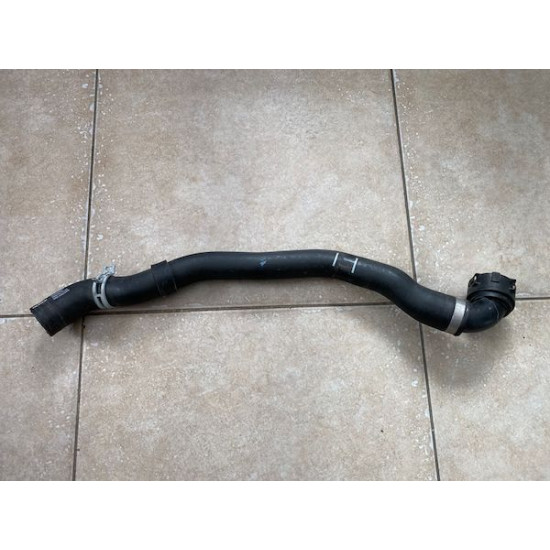 Cooling Radiator Hose Volvo XC40 32222081