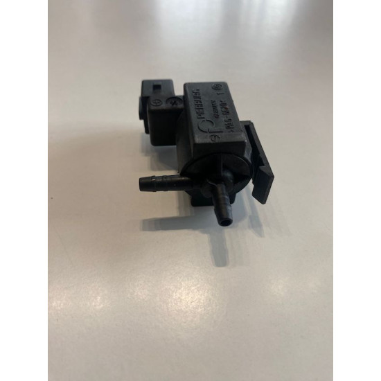 Volvo Air Pump Solenoid Valve Volvo S60 S80 V60 XC60 XC70 30611668