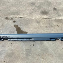Left trim sill moulding VOLVO S40 2008-2012 31283504 30698905