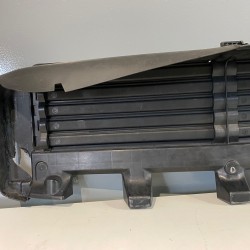 Radiator Support Air Deflector VOLVO XC40 2018+ 31455415