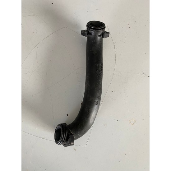 Intercooler hose VOLVO V40 XC60 V70 V60 XC70 31293676 31492218 Intercooler hose VOLVO V40 XC60 V70 V60 XC70 31293676 31492218