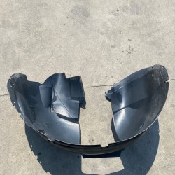 Front right wheel arch liner VOLVO XC70 2007 30655880
