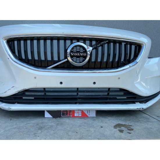 Front Bumper Volvo V40 31283732 31455220