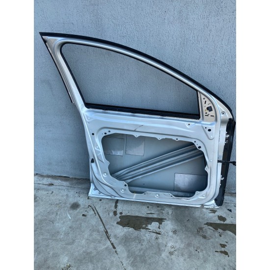 Usa stanga fata Volvo XC60 2010-2017 31297127 31457126