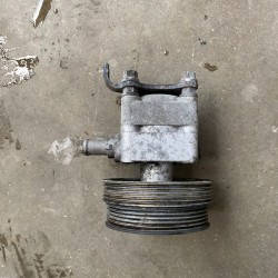 Pompa servodirectie VOLVO XC70 XC60 S60 V60 V70 S80 31280320 36051722