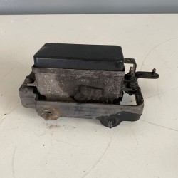 Radar de grila distronic senzor Volvo XC60 4R83-9G768-BC 30764939