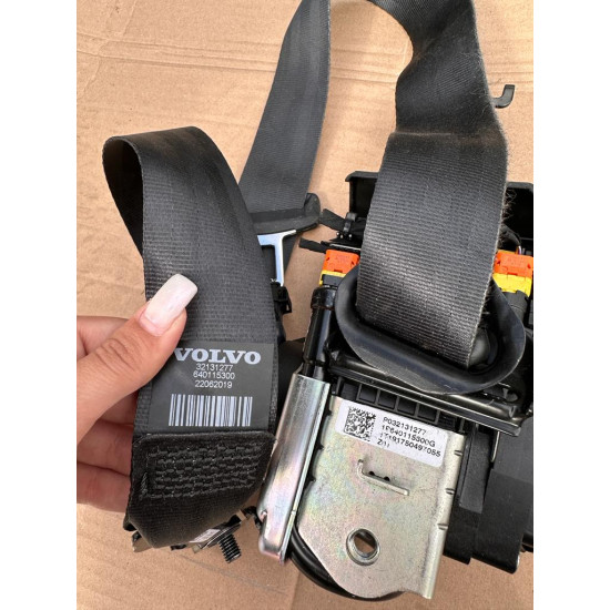 Front left seatbelt Volvo S60 V60 V60CC 32131277