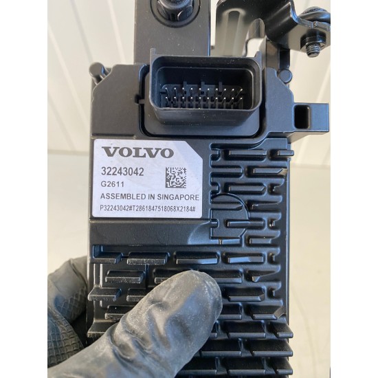 Senzor radar distronic VOLVO XC40 2018 32243042 36011560