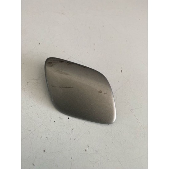 Capac spalator de far dreapta Volvo XC60 2009-2013 30763411 Capac spalator de far dreapta Volvo XC60 2009-2013 30763411