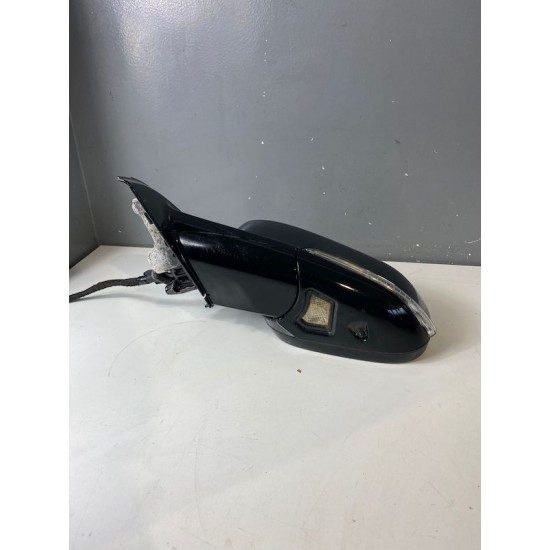 Oglinda stanga electrica cu rabatare bec memorie electroheliomata VOLVO V60 31402610 31402570 