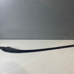 Ornament parbriz dreapta VOLVO S60 V60 2011-2018 31416141
