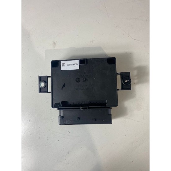 Control modul parcare VOLVO V60 XC60 S60 XC70 V70 31445647 6G91-2598-CH Control modul parcare VOLVO V60 XC60 S60 XC70 V70 31445647 6G91-2598-CH