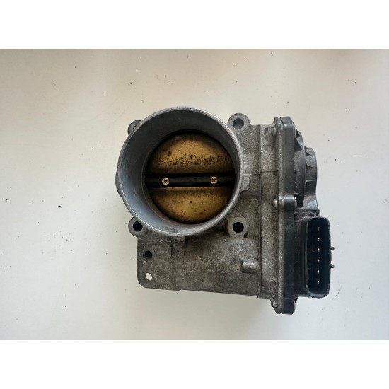 Throttle body Volvo S40 V50 8677694