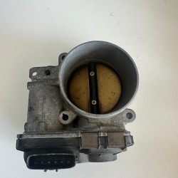 Throttle body Volvo S40 V50 8677694