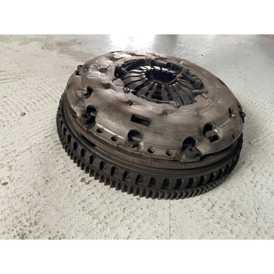 Clutch kit VOLVO S40 S60 V60 S80 V50 XC70 XC60 31336100 324042310 124040310 30756117 31367641