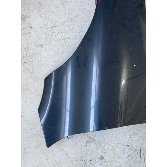 Aripa dreapta VOLVO XC60 2009-2017 30762402