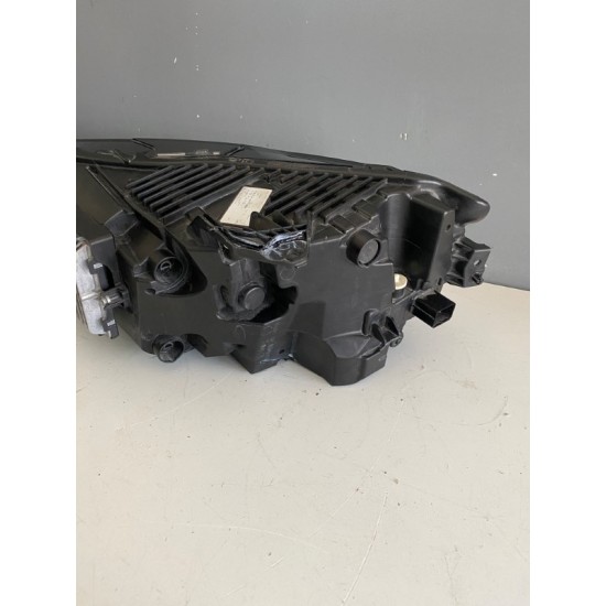 Far dreapta FULL LED LHD VOLVO XC60 FACELIFT 2022+ 32342507