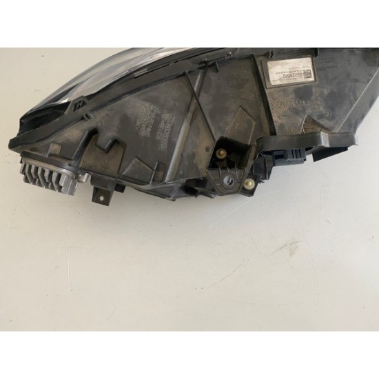 Far stanga MID LED Volvo S90 V90 2017+ 32228682 31655794 32228316 Far stanga MID LED Volvo S90 V90 2017+ 32228682 31655794 32228316