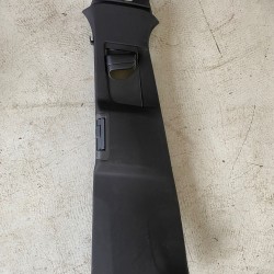 Stalp mijloc stanga Volvo XC90 2015-2020 31651528