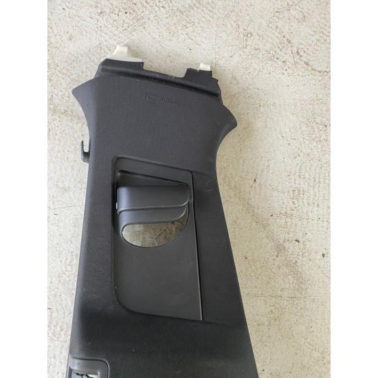 Stalp mijloc stanga Volvo XC90 2015-2020 31651528