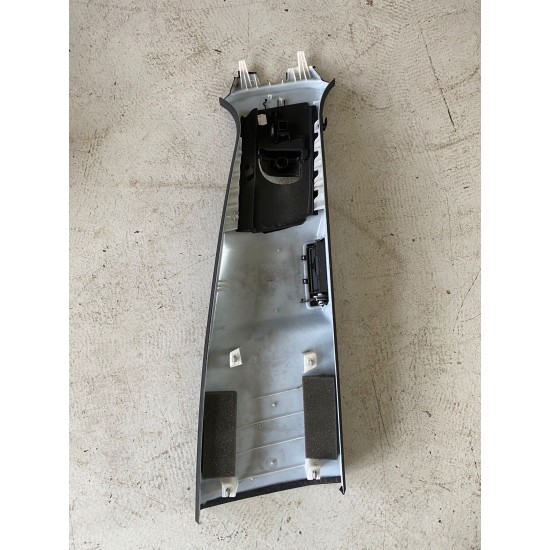 Stalp mijloc stanga Volvo XC90 2015-2020 31651528