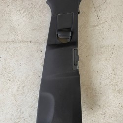 Stalp mijloc dreapta Volvo XC90 2015-2020 31651530