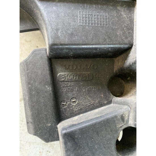 Suport bara spate dreapta Volvo XC90 2015-2020 31407731