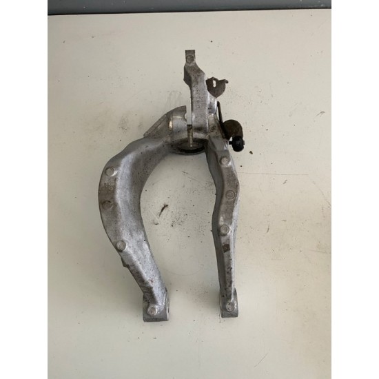 Suport amortizor dreapta fata VOLVO XC90 XC60 2016-2023 31360636