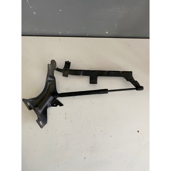 Balama capota dreapta Volvo XC90 2015-2020 31352879 31425788