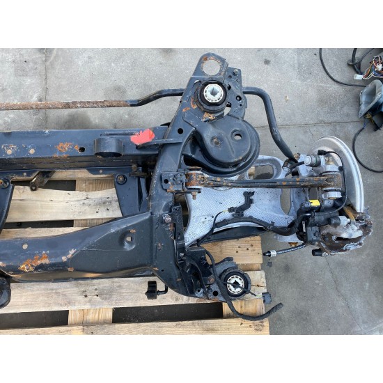 Punte spate completa 2X4 cu suspensie aer VOLVO XC90 2016 31387698