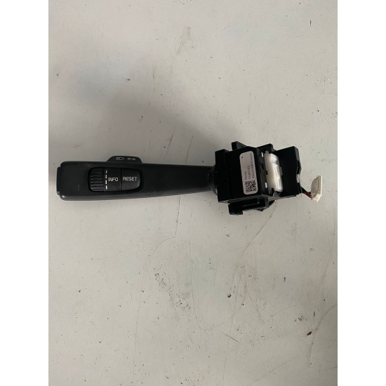 Maneta comanda semnalizare VOLVO S60 V60 XC60 S80 V70 XC70 31264162