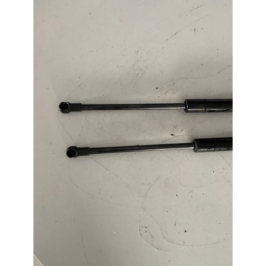 Set amortizoare haion cu prinderi Volvo XC60 2009-2017 31335392 31365719