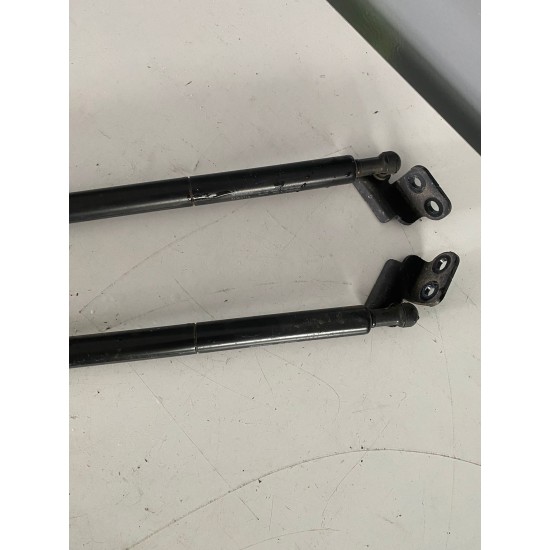 Set amortizoare haion cu prinderi Volvo XC60 2009-2017 31335392 31365719