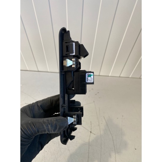 Comanda geam dreapta fata VOLVO XC40 2018 31456060 32237414