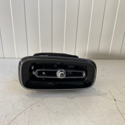 Grila bord VOLVO XC40 2018+ 31442626 31477270 Grila bord VOLVO XC40 2018+ 31442626 31477270