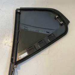 Geam mic spate dreapta VOLVO XC40 2018+ 31442382