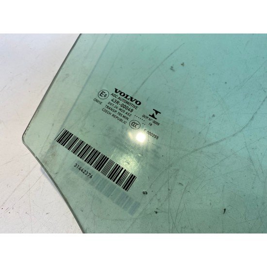 Geam dreapta fata VOLVO XC40 2018 31442376