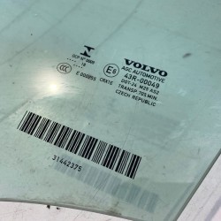 Geam stanga fata VOLVO XC40 2018 31442375 Geam stanga fata VOLVO XC40 2018 31442375