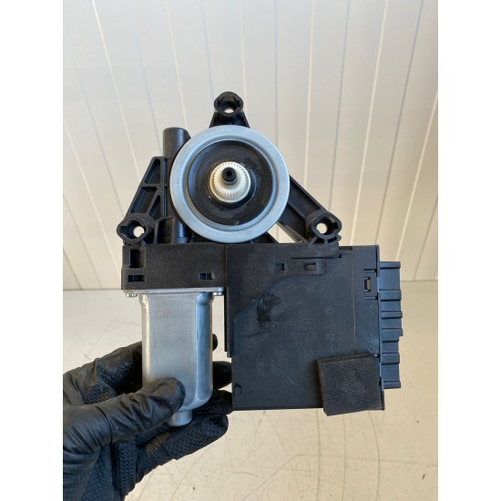 Modul usa dreapta fata VOLVO XC90 XC60 S60 V60 S90 V90 XC40 2018+ 31674757 31440412