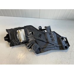 Suport broasca incuietoare usa stanga spate Volvo XC40 2018+ 30747097 30747107