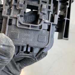 Suport broasca incuietoare usa dreapta spate Volvo XC40 2018+ 30747097 
