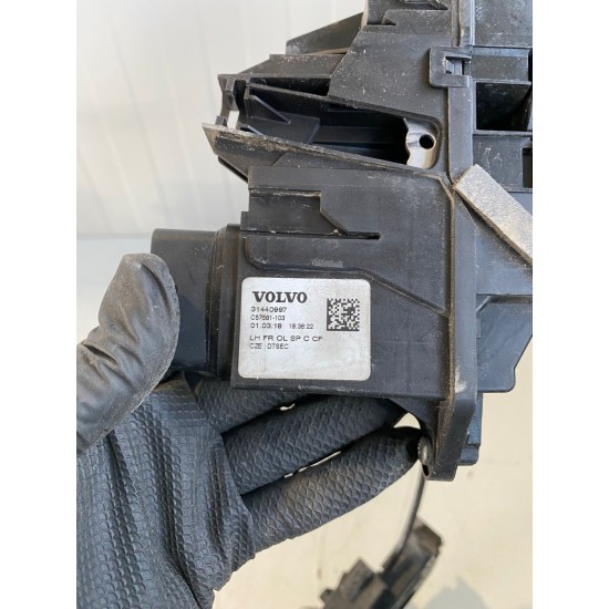 Broasca incuietoare usa fata stanga Volvo S60 V60 S90 V90 XC60 XC90 V60 CC 31440997