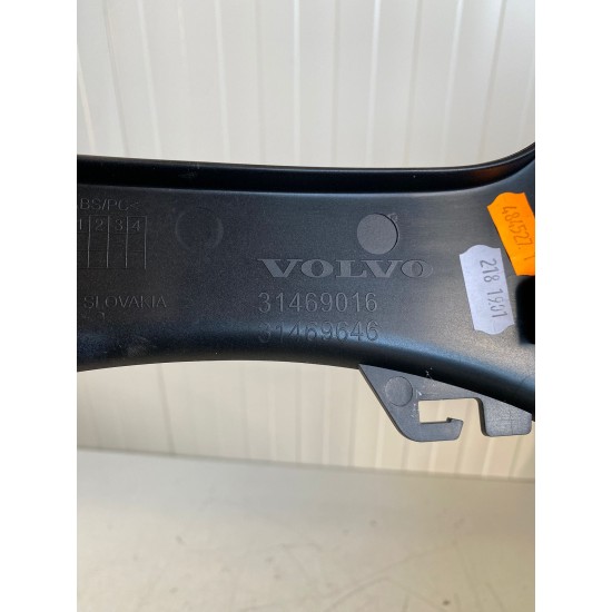 Panel transmission tunnel console VOLVO XC40 2018 31469016 31469646 32226898